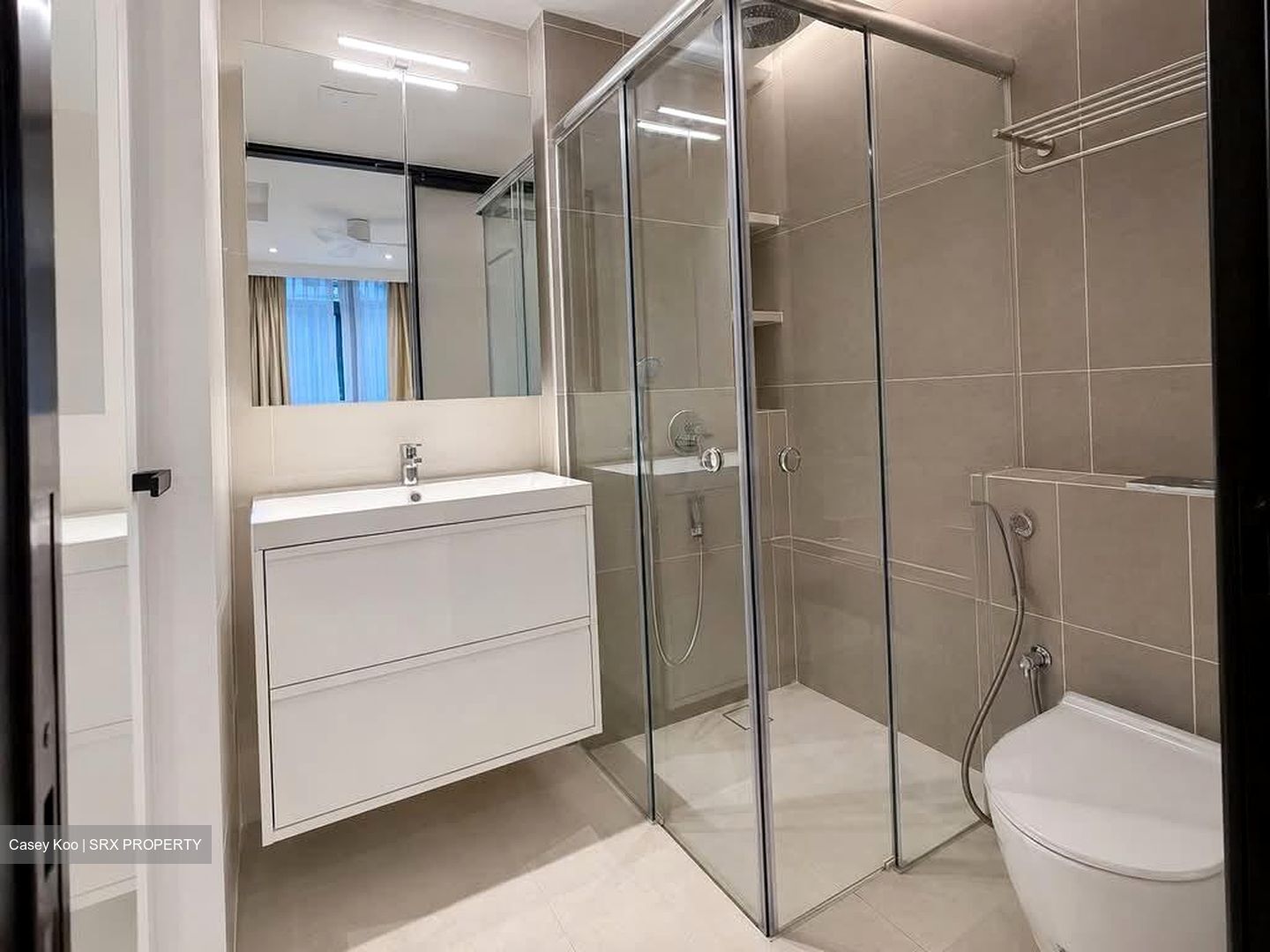Eng Aun Park (D11), Terrace #594074761